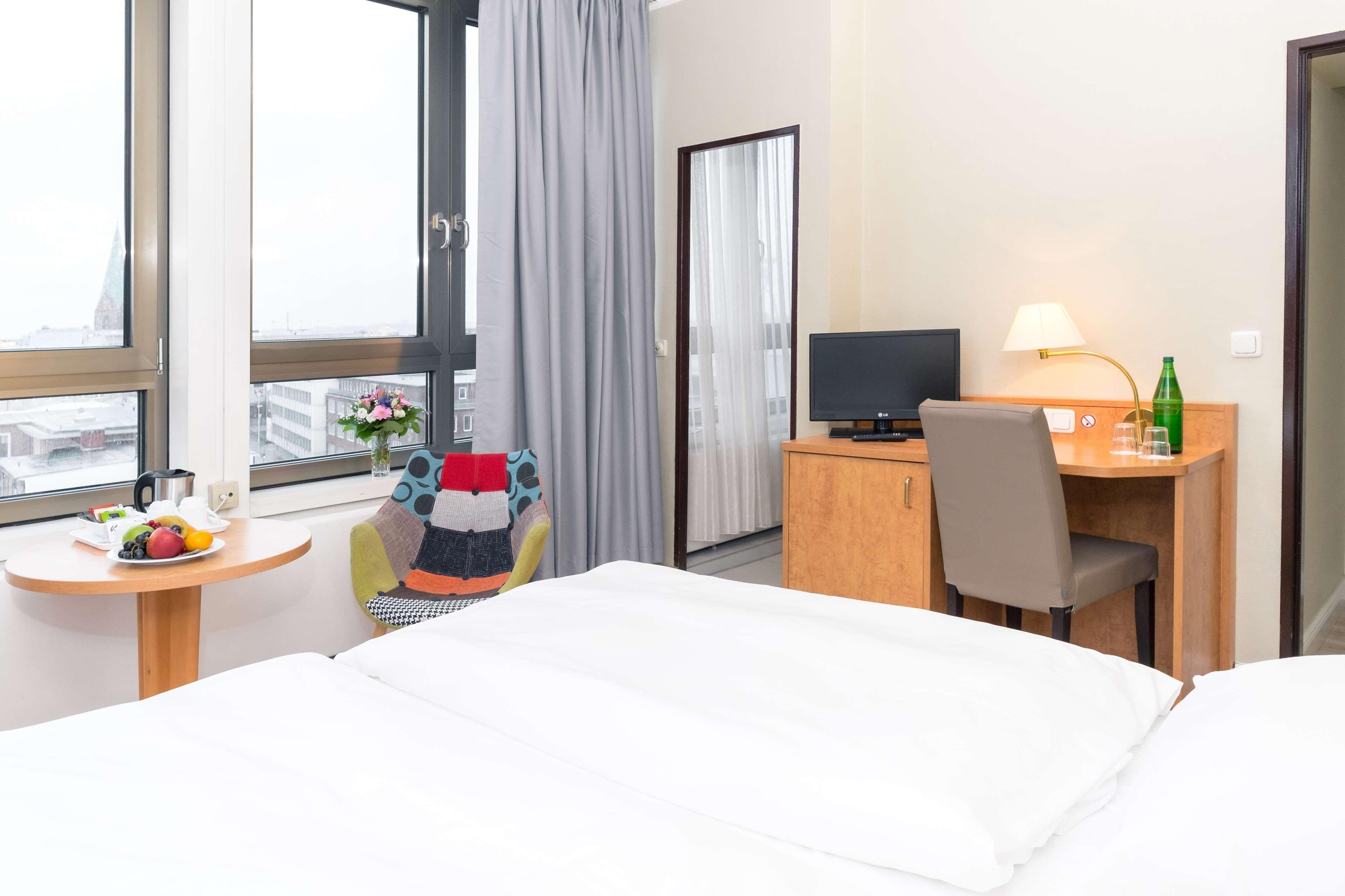 Hotel Astor Kiel By Campanile Exterior photo