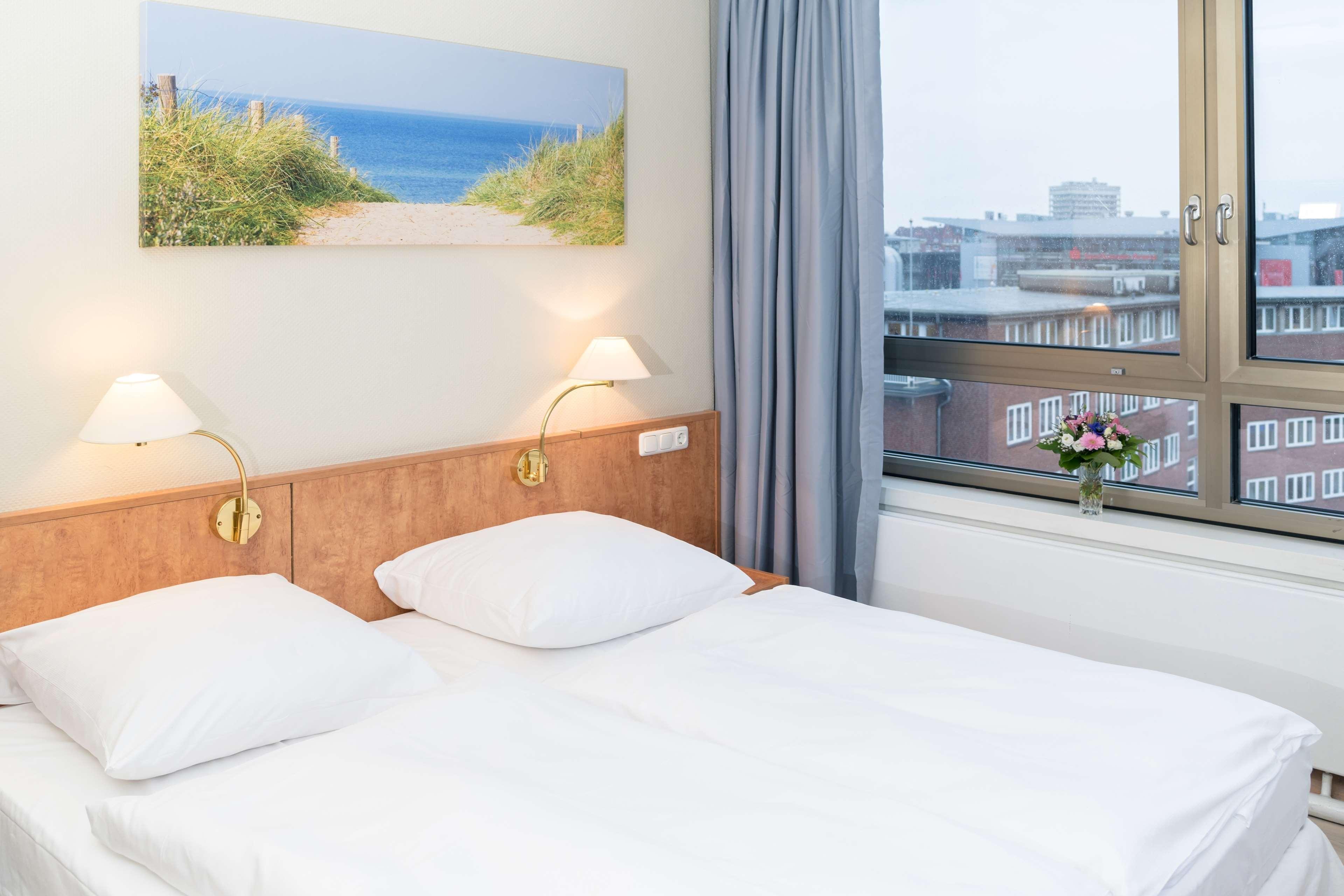 Hotel Astor Kiel By Campanile Exterior photo