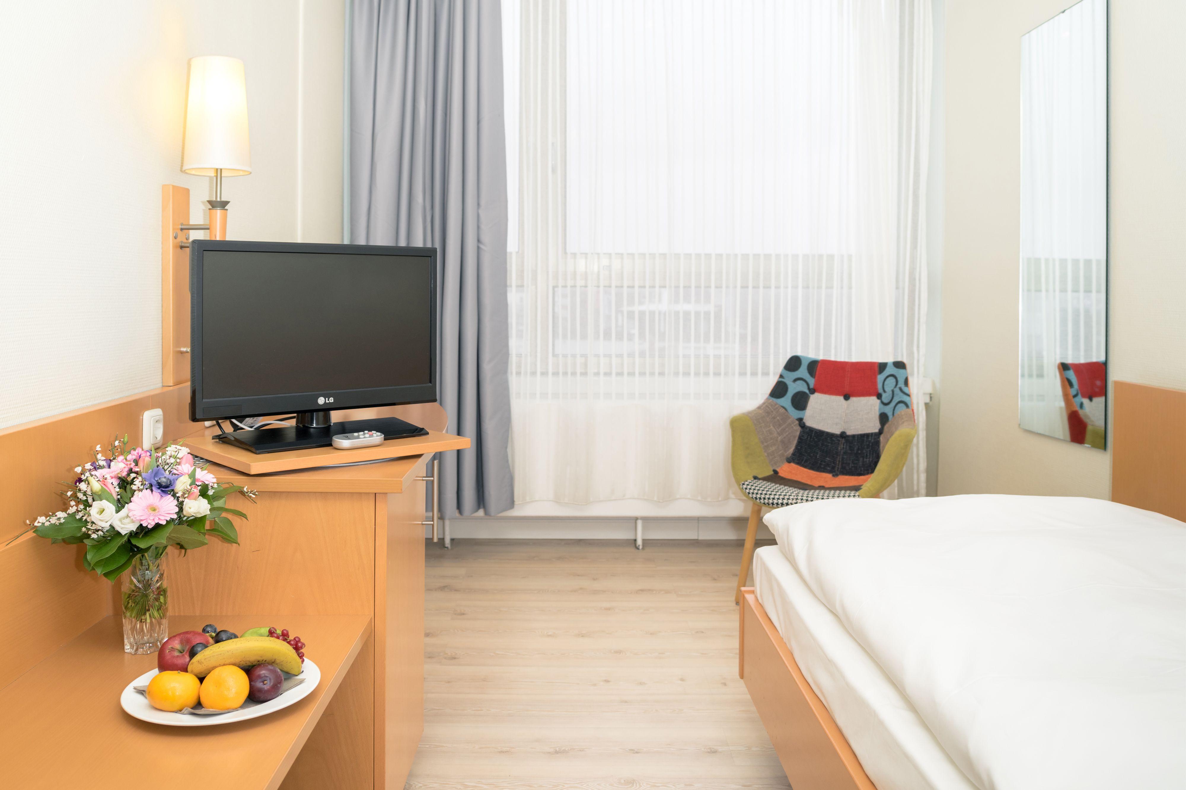 Hotel Astor Kiel By Campanile Exterior photo