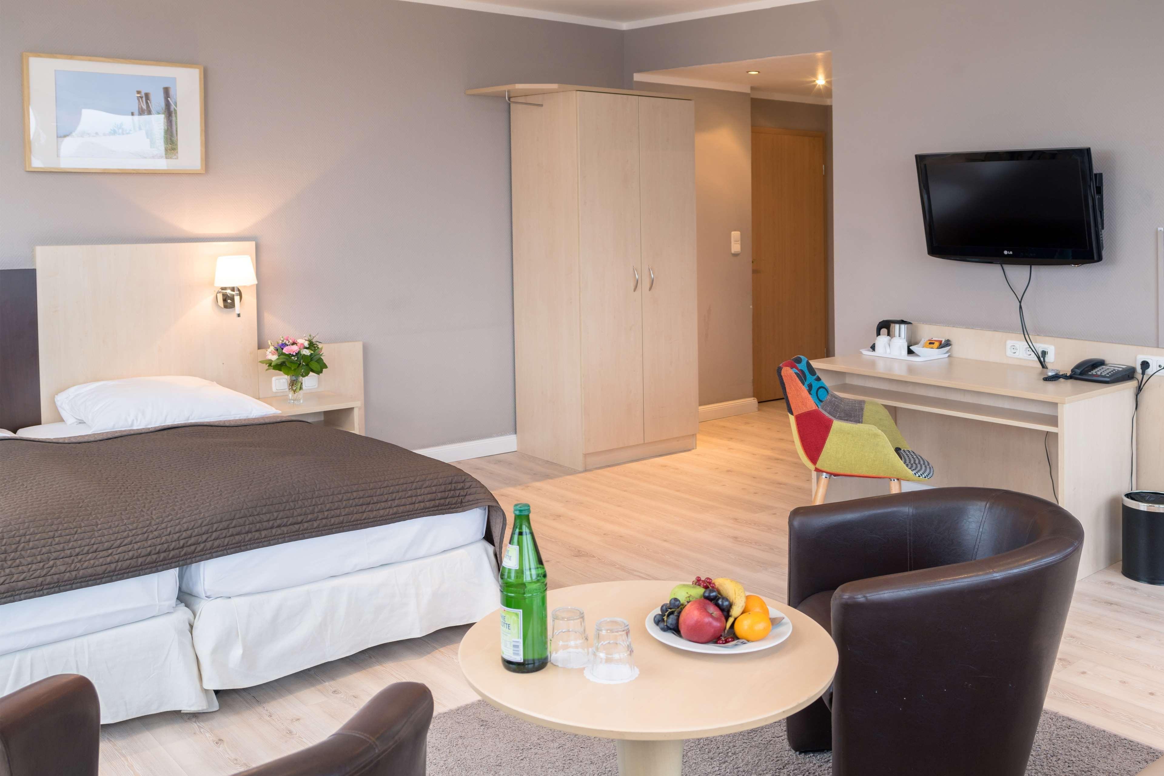 Hotel Astor Kiel By Campanile Exterior photo