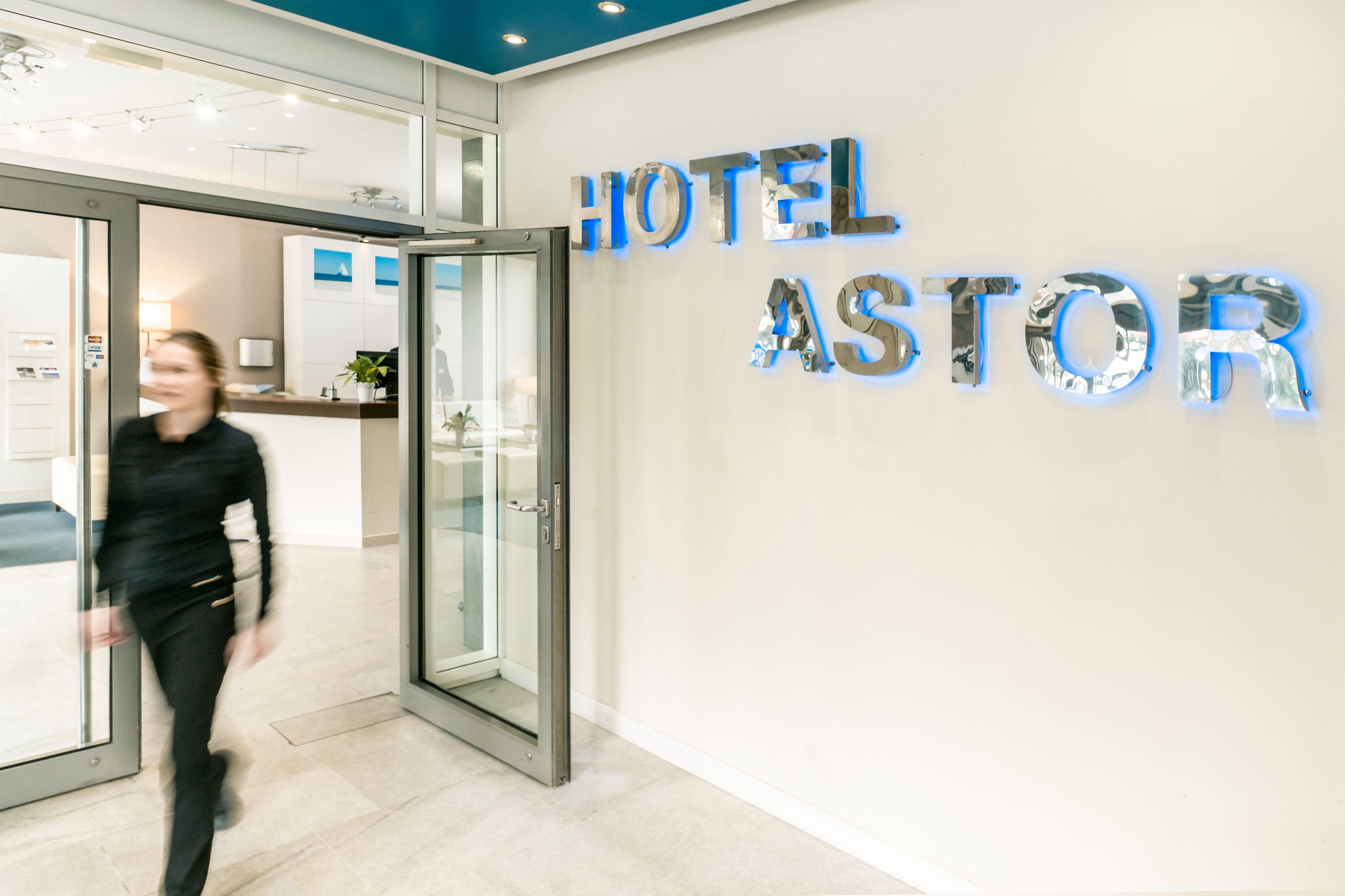 Hotel Astor Kiel By Campanile Exterior photo