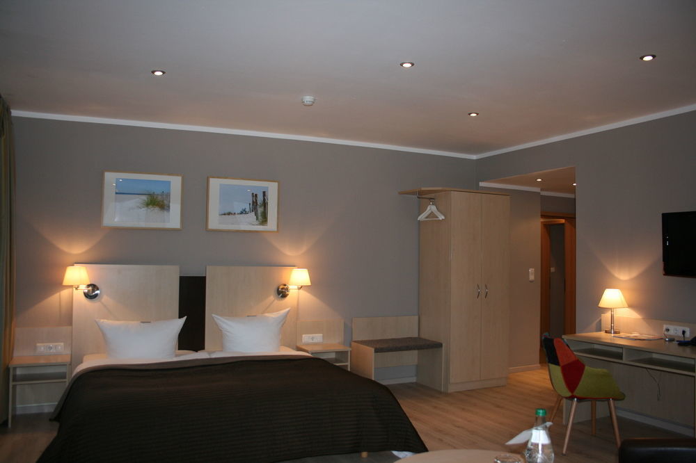 Hotel Astor Kiel By Campanile Exterior photo